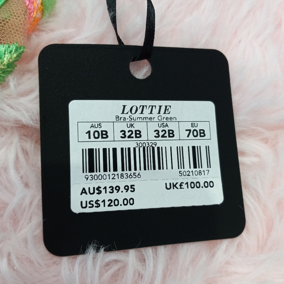 GARTER BELT SOLD! Honey Birdette luxury lingerie 🍓 & 🌸 set! - Picture 2 of 16